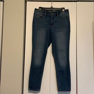 High rise skinny jeans